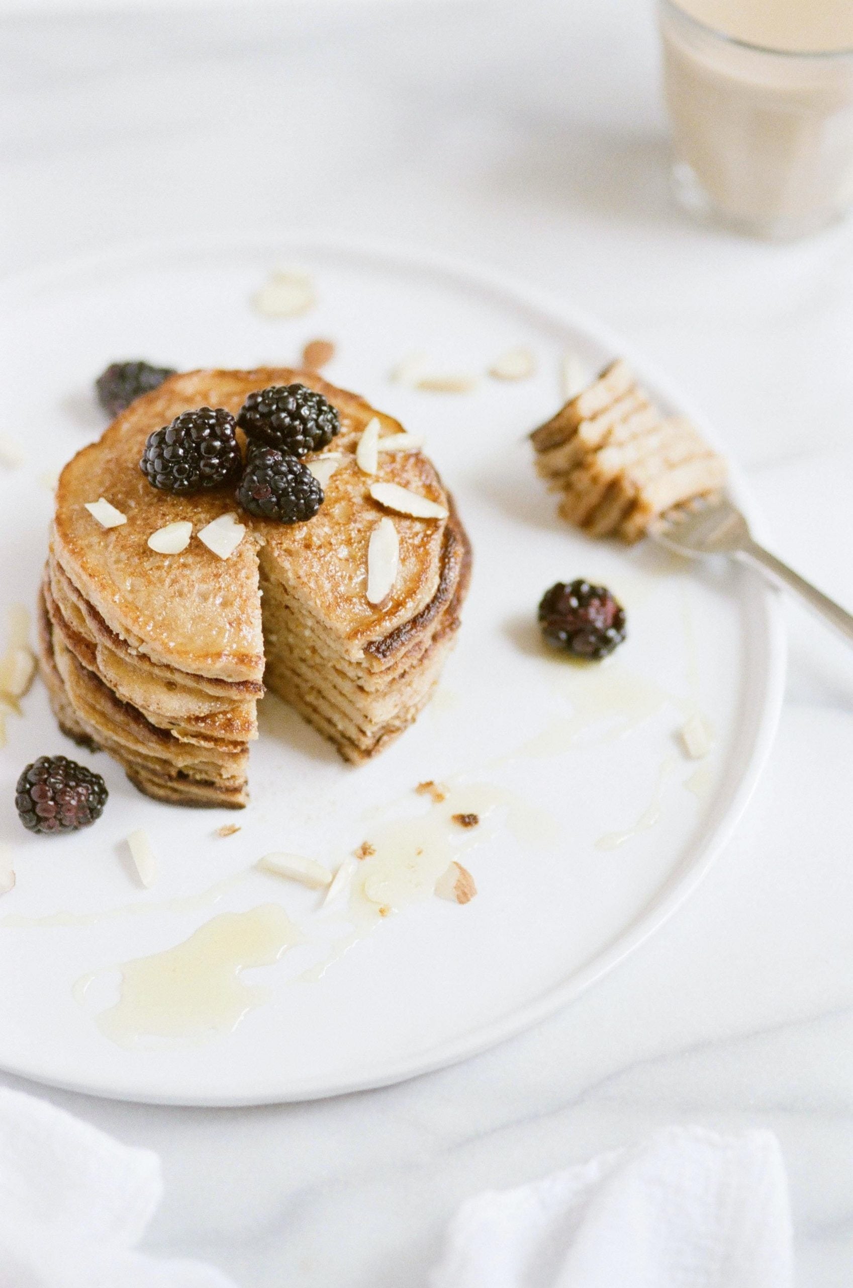 3-Ingredient Protein Pancakes