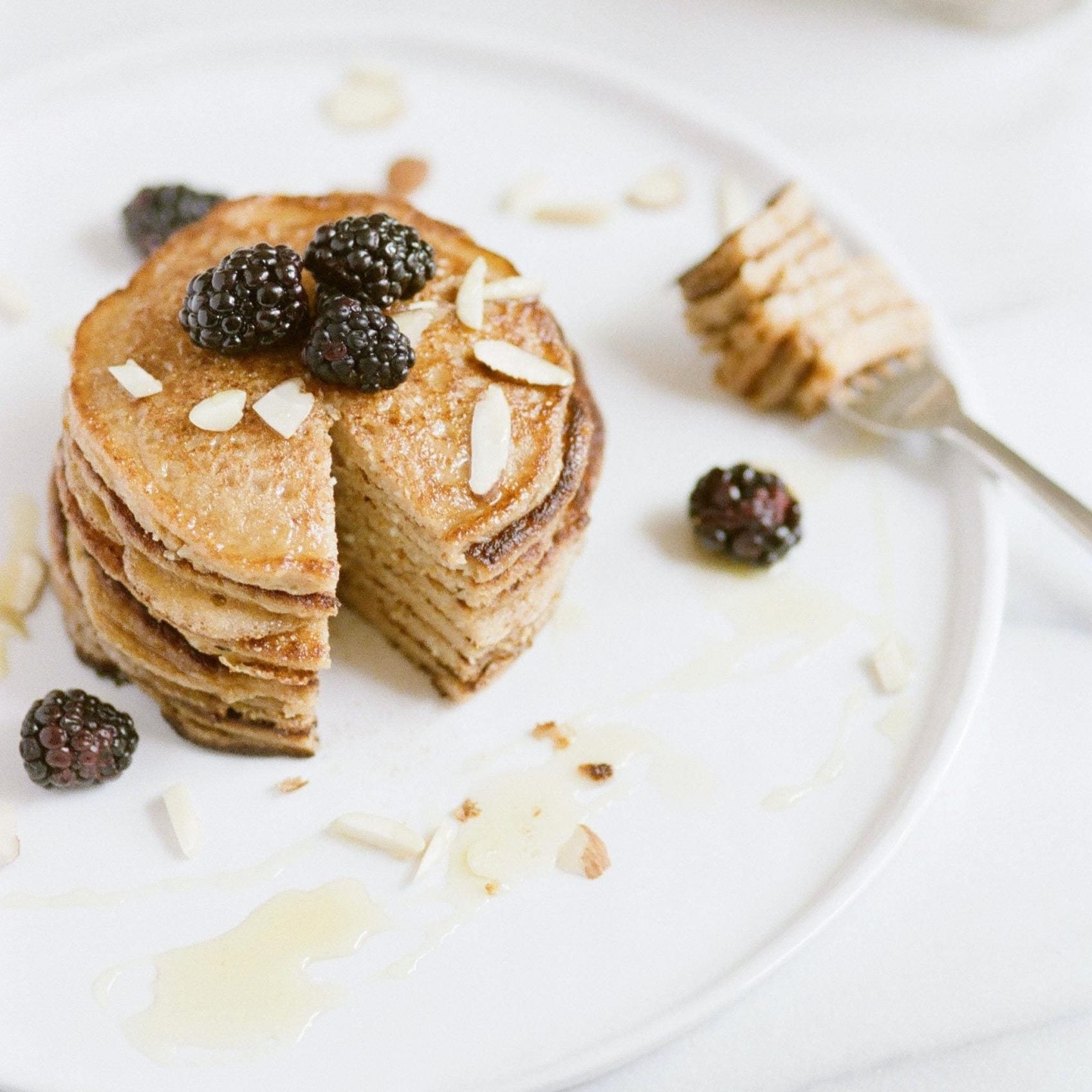 3-Ingredient Protein Pancakes