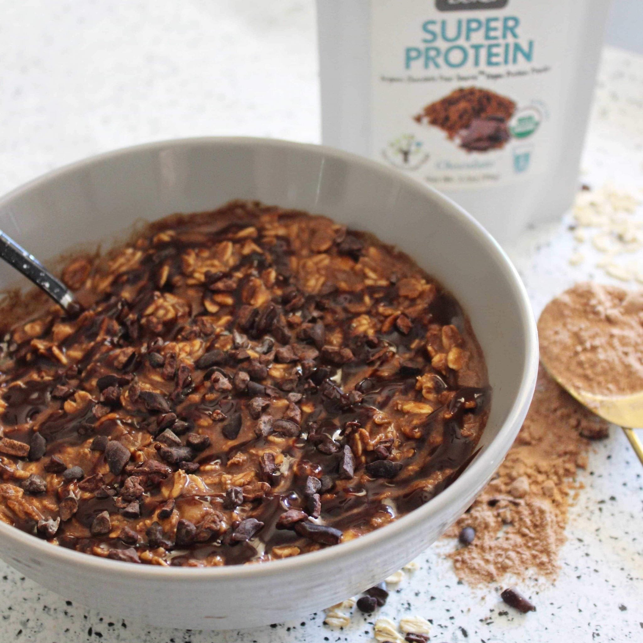 Brownie Batter Protein Overnight Oats