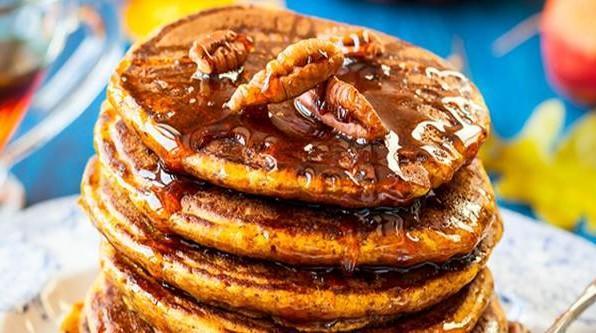 Pumpkin Spice Protein Pancakes